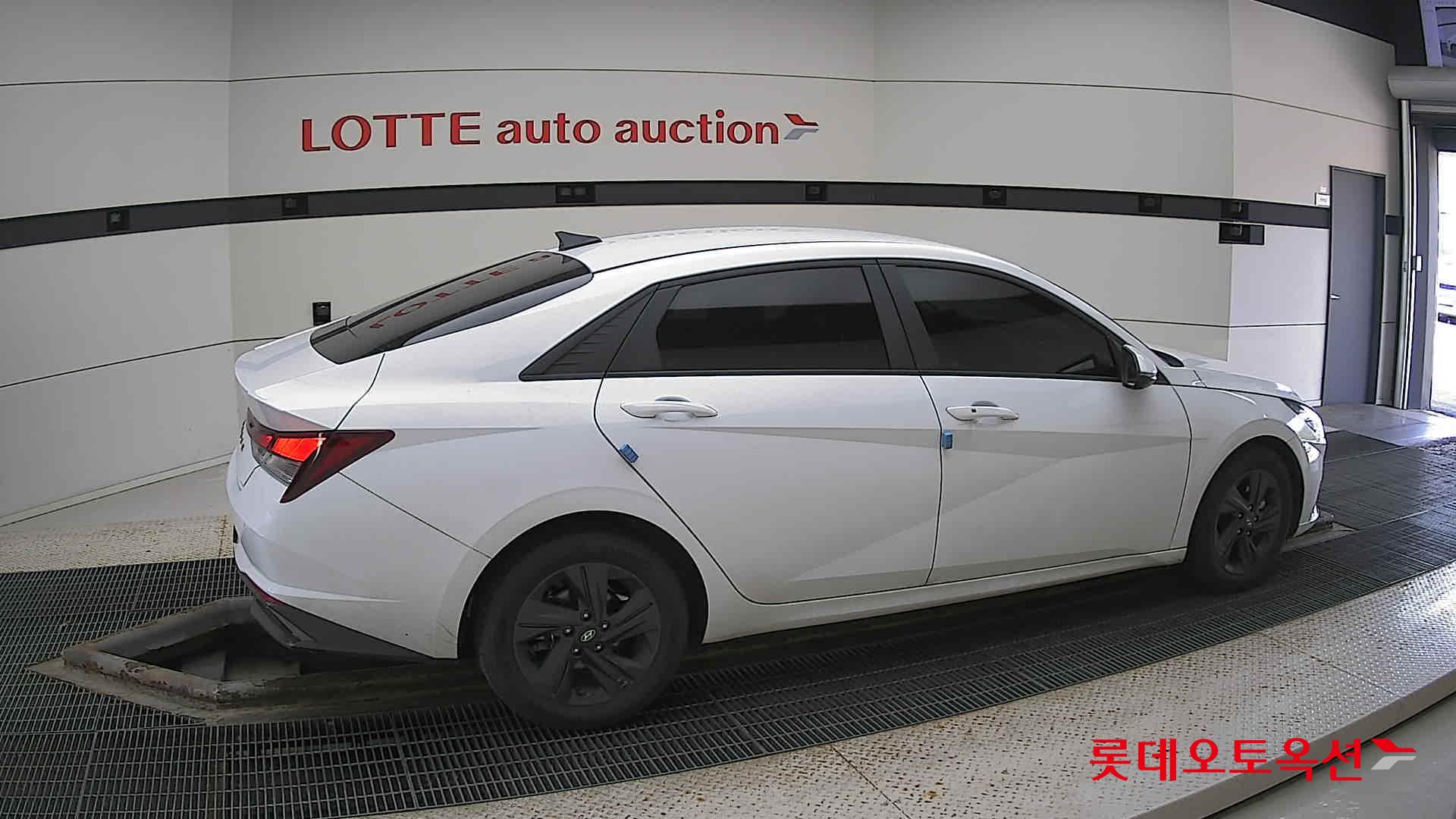 Hyundai Avante Hybrid id 2914678 из Кореи 18