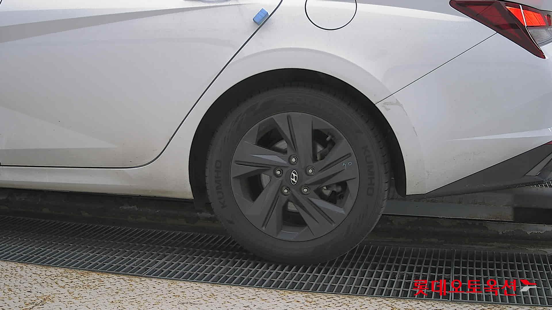 Hyundai Avante Hybrid id 2914678 из Кореи 22