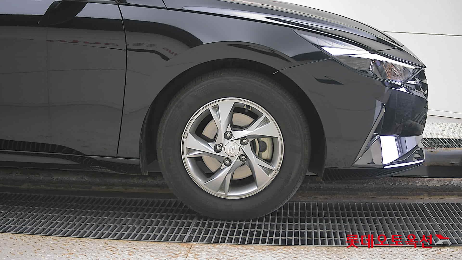 Hyundai Avante id 2914685 из Кореи 23