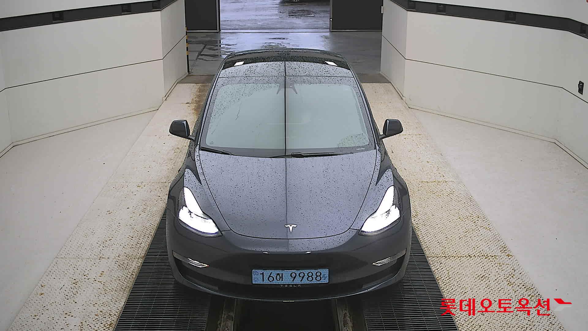 تسلا - MODEL 3 - Image 8
