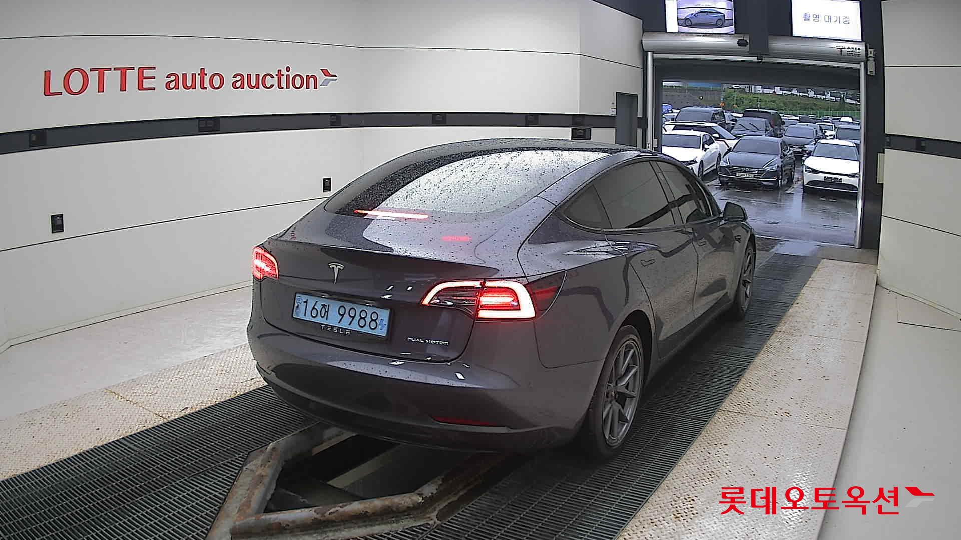 تسلا - MODEL 3 - Image 20