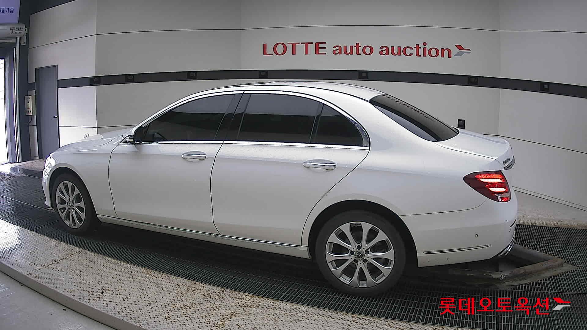 مرسيدس E220D