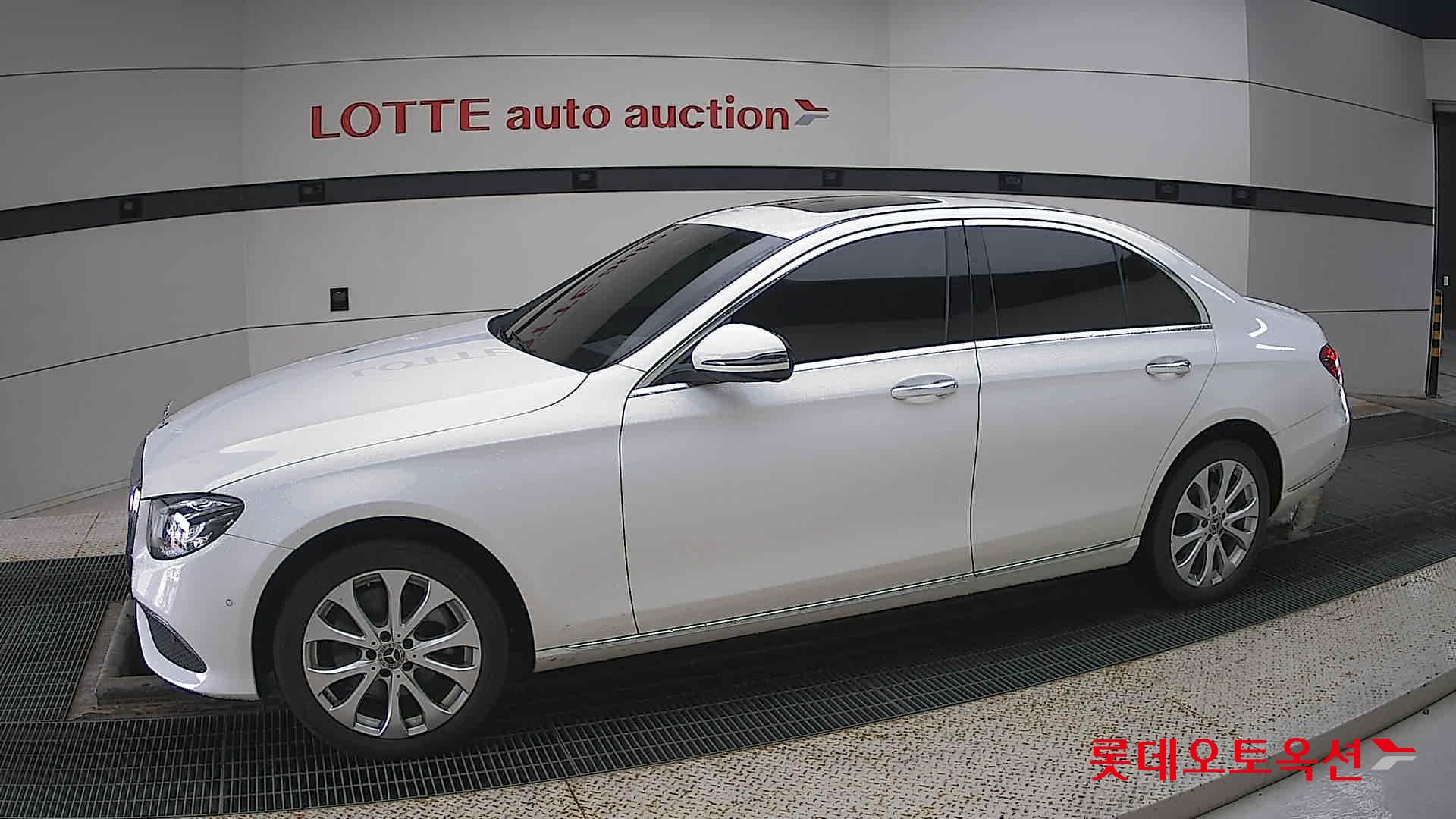 مرسيدس E220D