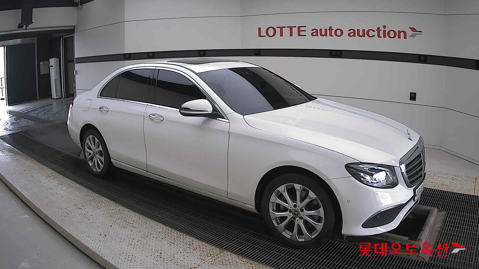 مرسيدس E220D
