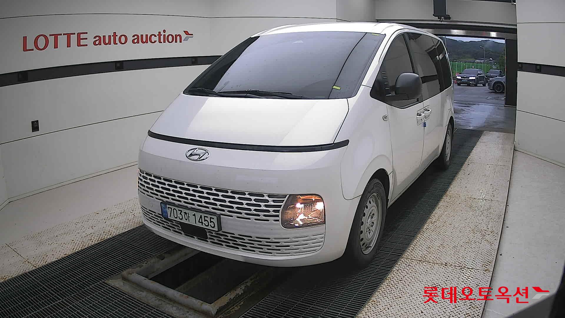 هيونداي - ستاريا (2022)