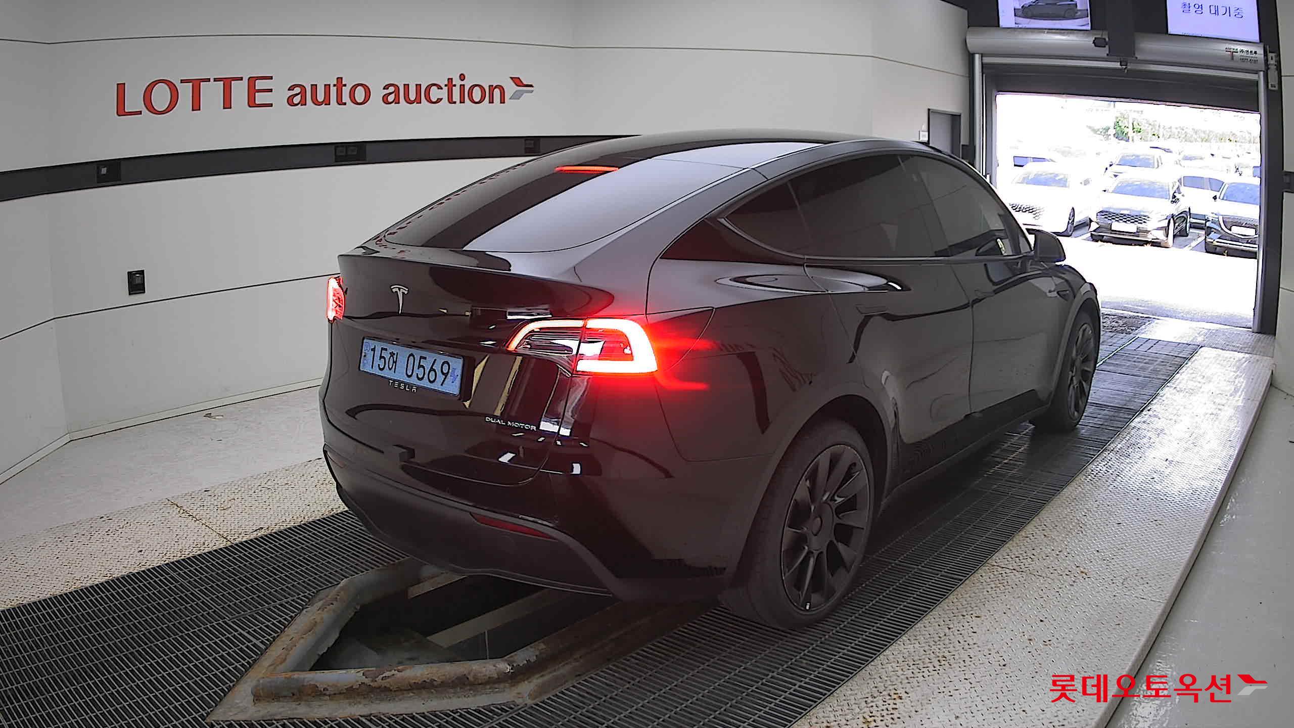 تسلا MODEL Y