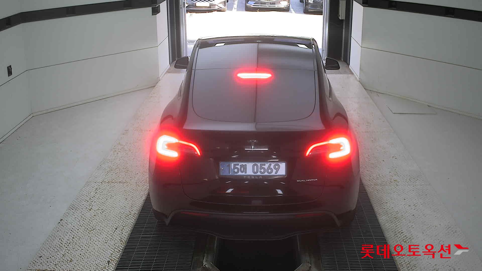 تسلا MODEL Y