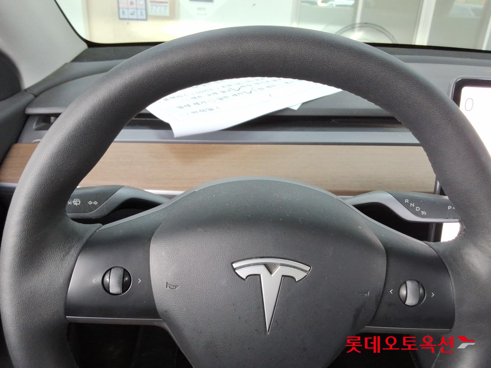 تسلا MODEL Y