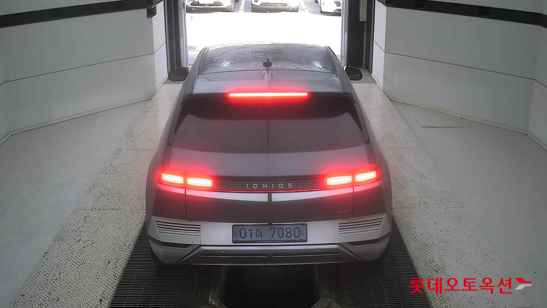  - Image 5
