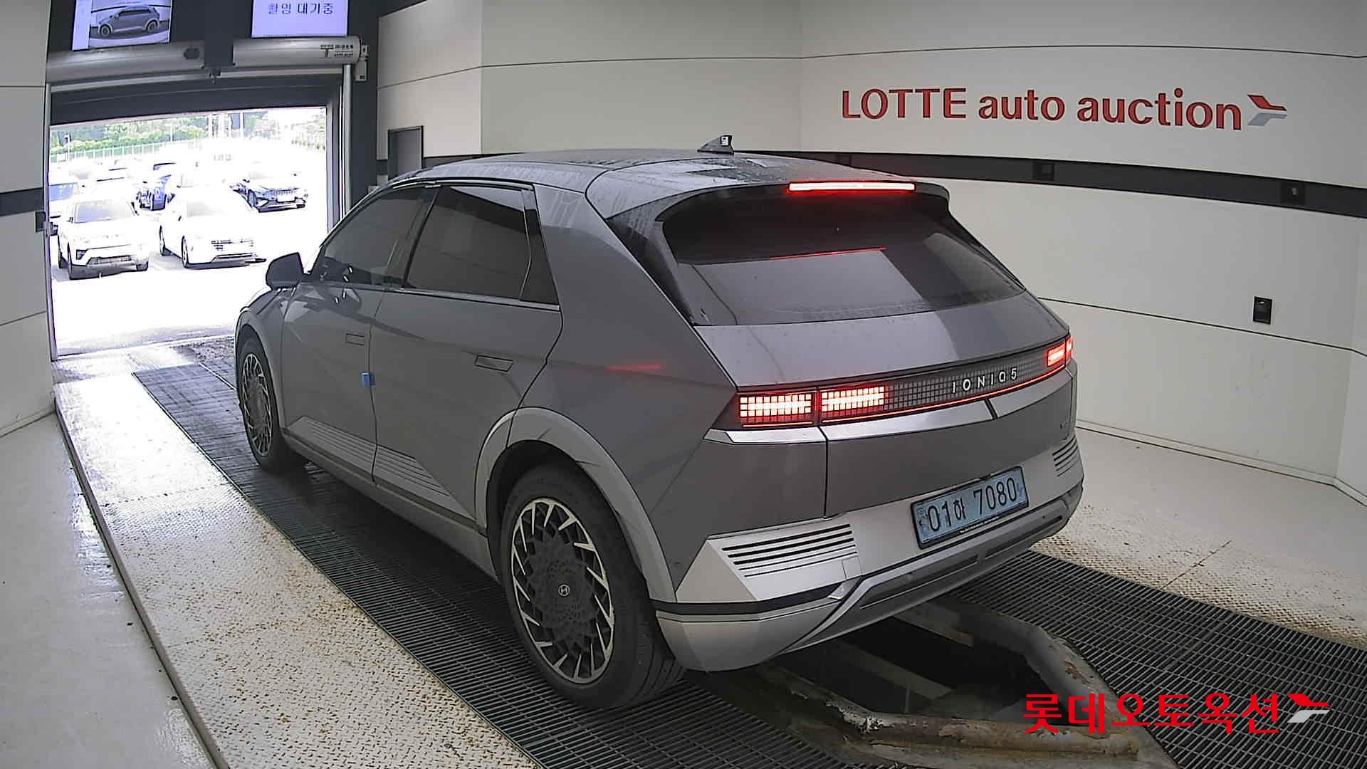 - Image 6