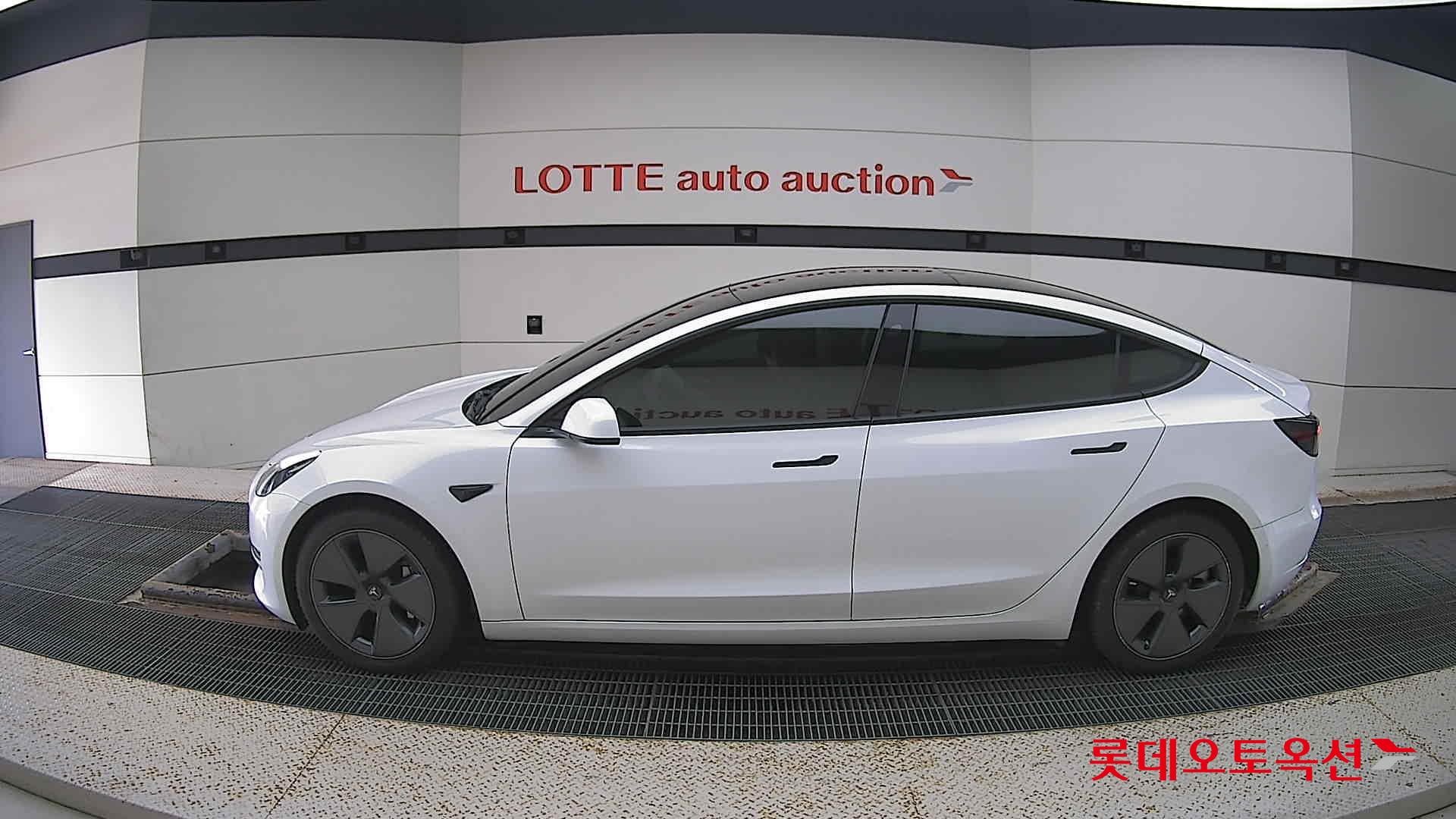 Tesla Model 3 Long Range id 3052507 из Кореи 7