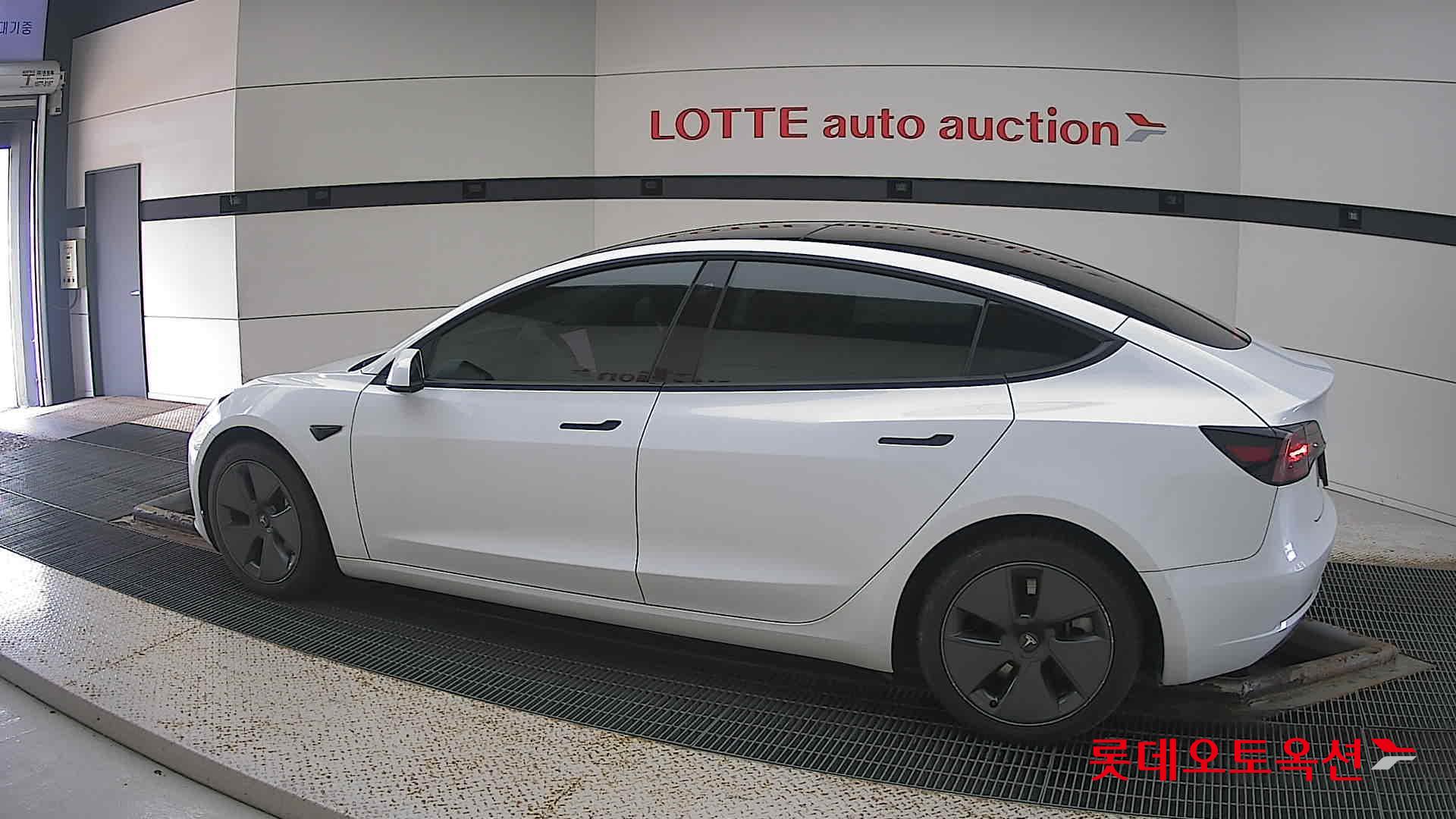 Tesla Model 3 Long Range id 3052507 из Кореи 11
