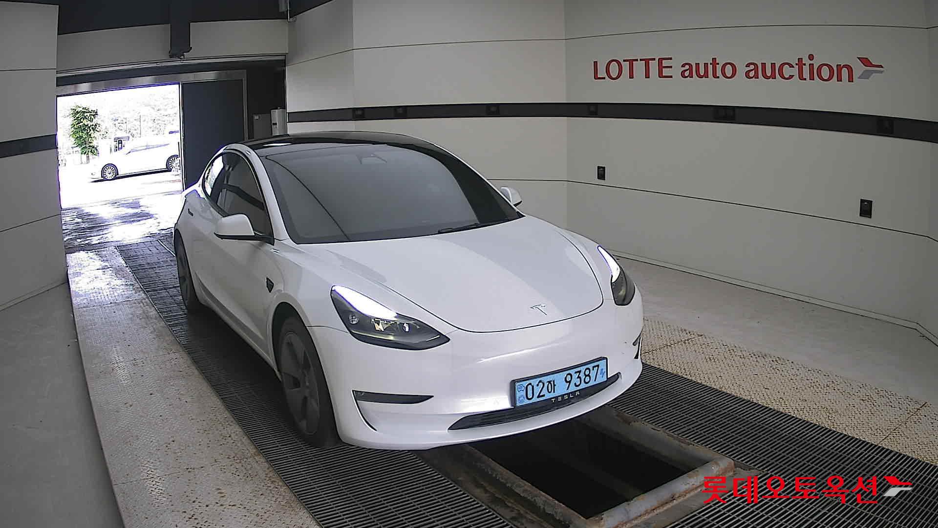 Tesla Model 3 Long Range id 3052507 из Кореи 15