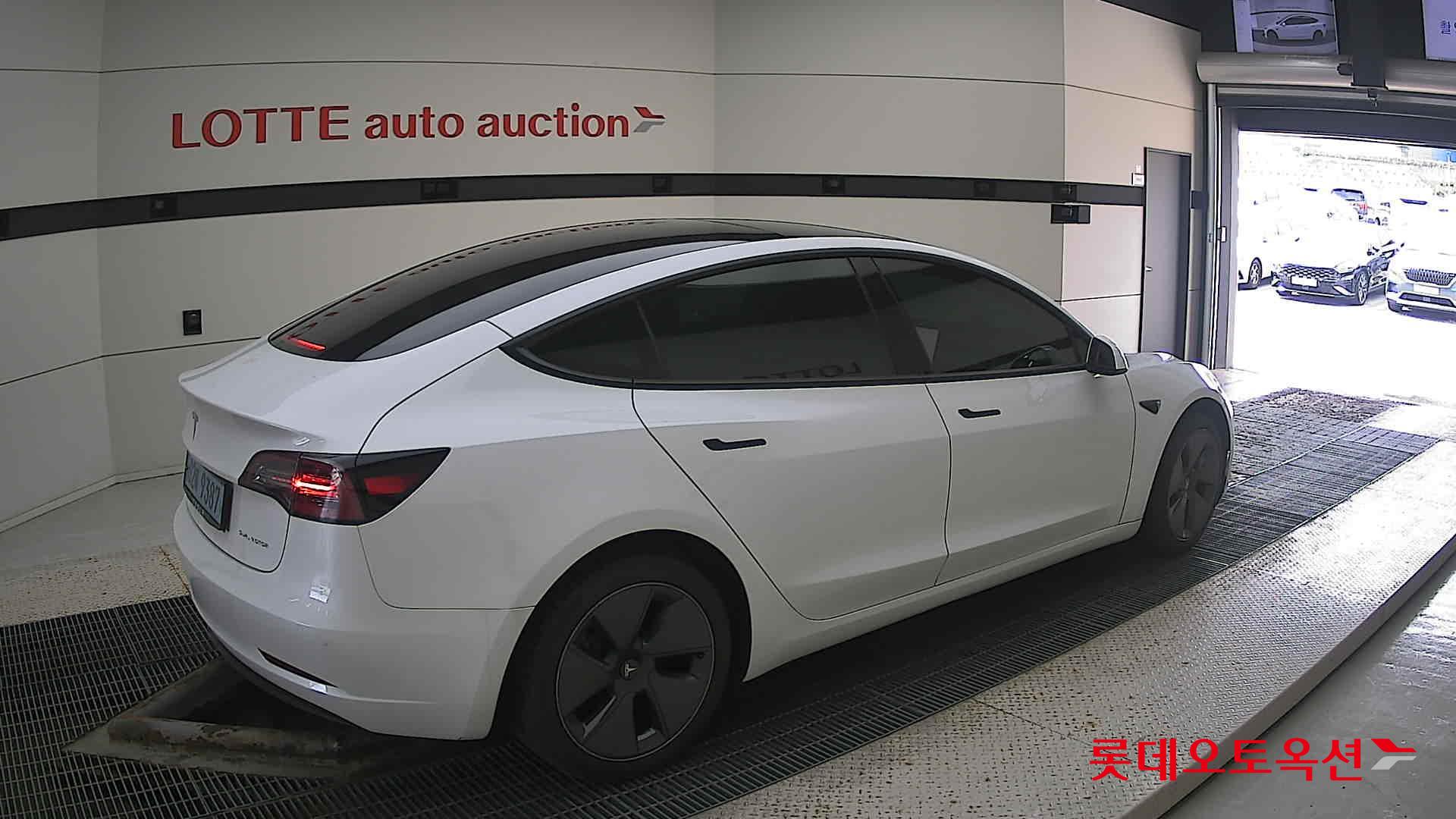 Tesla Model 3 Long Range id 3052507 из Кореи 19