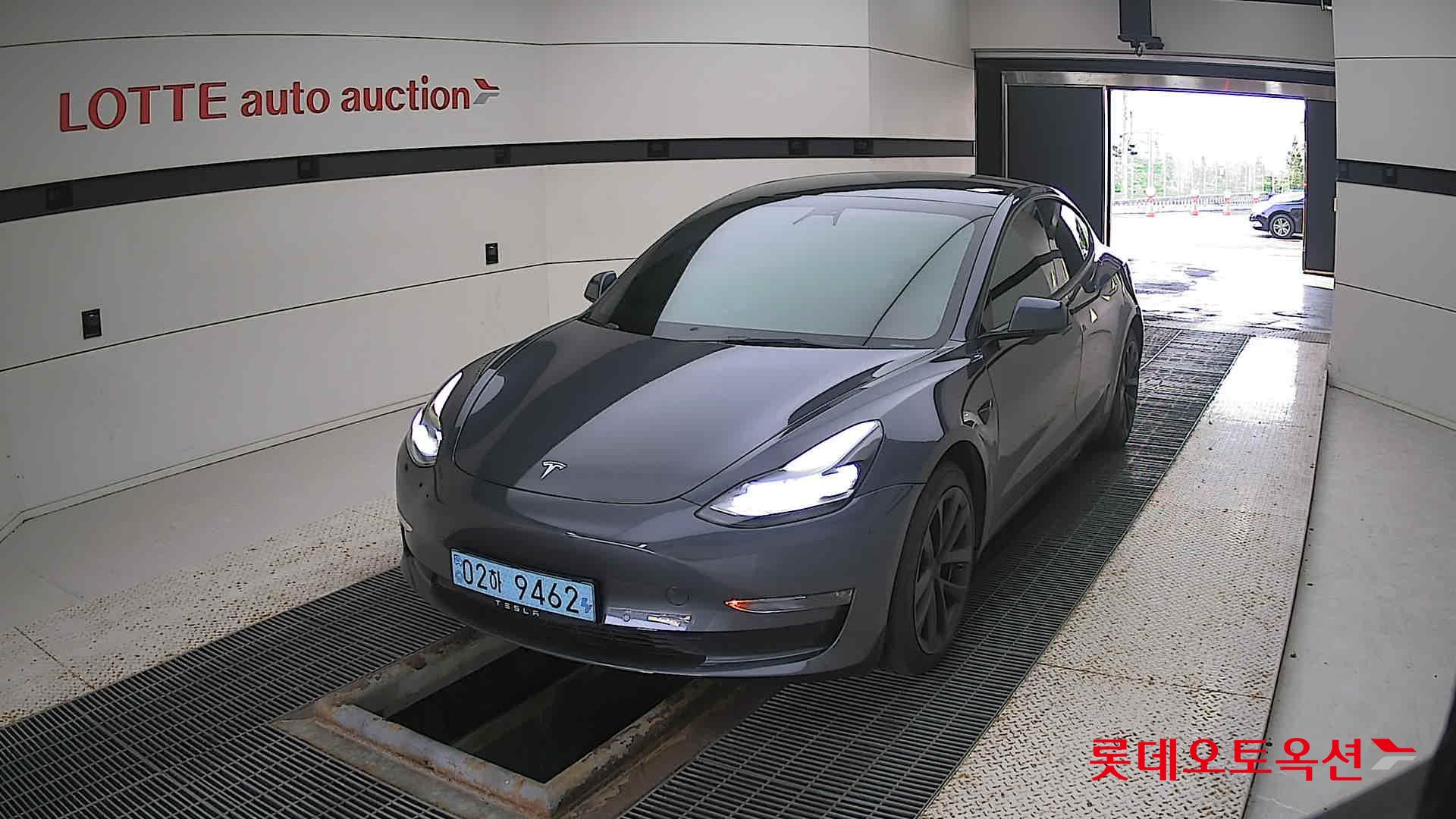 تسلا - MODEL 3 (2022)