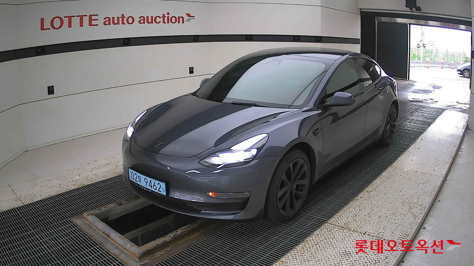 تسلا MODEL 3