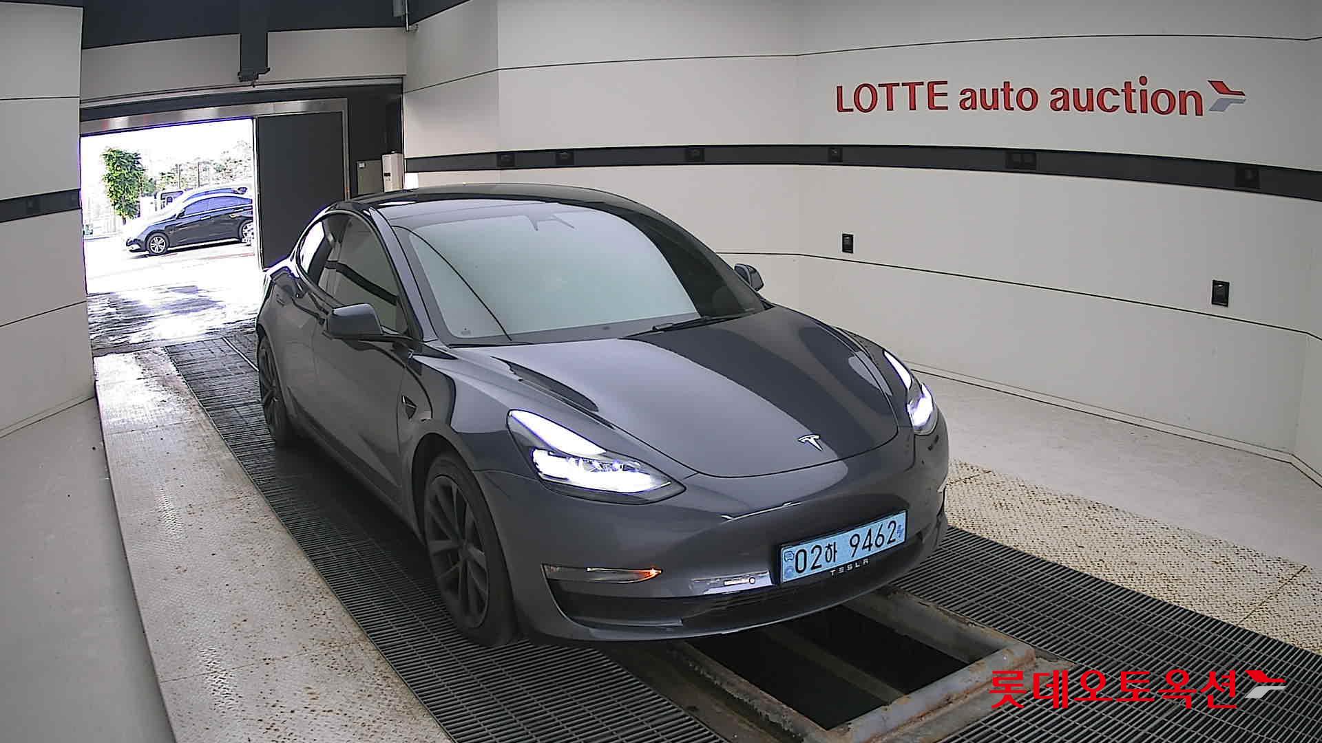 تسلا MODEL 3