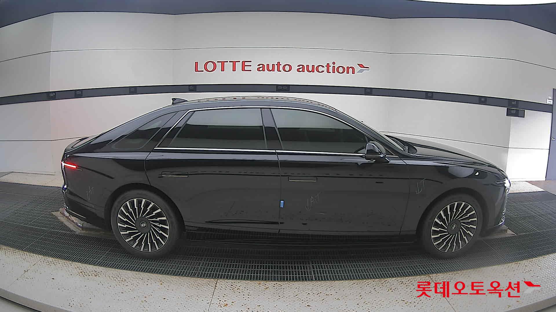 Hyundai Grandeur Hybrid 2024 Abyss Black Pearl из Кореи, фото 3