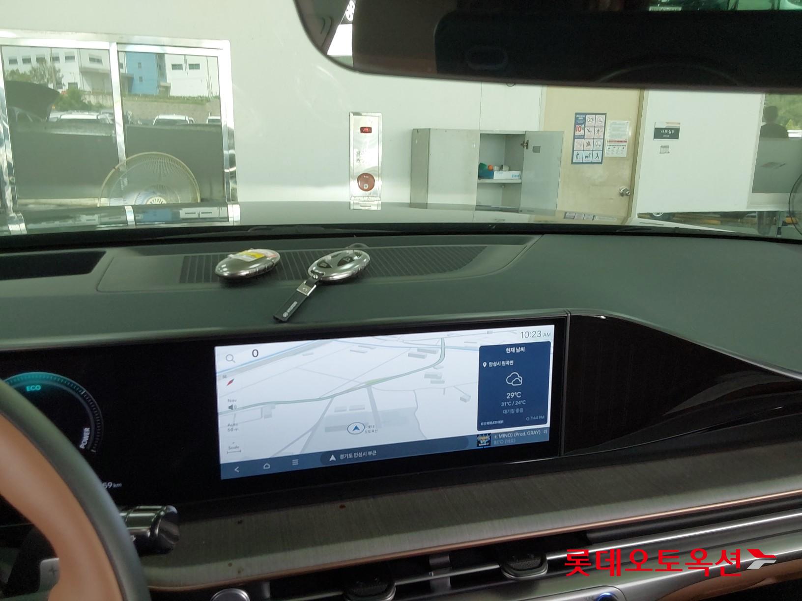 Hyundai Grandeur Hybrid id 3057671 из Кореи 31