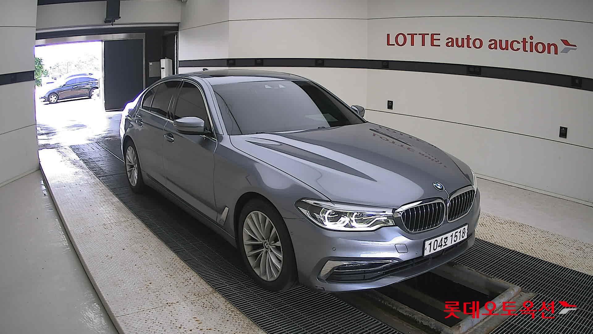 بي ام دبليو 520d الفئة الخامسة