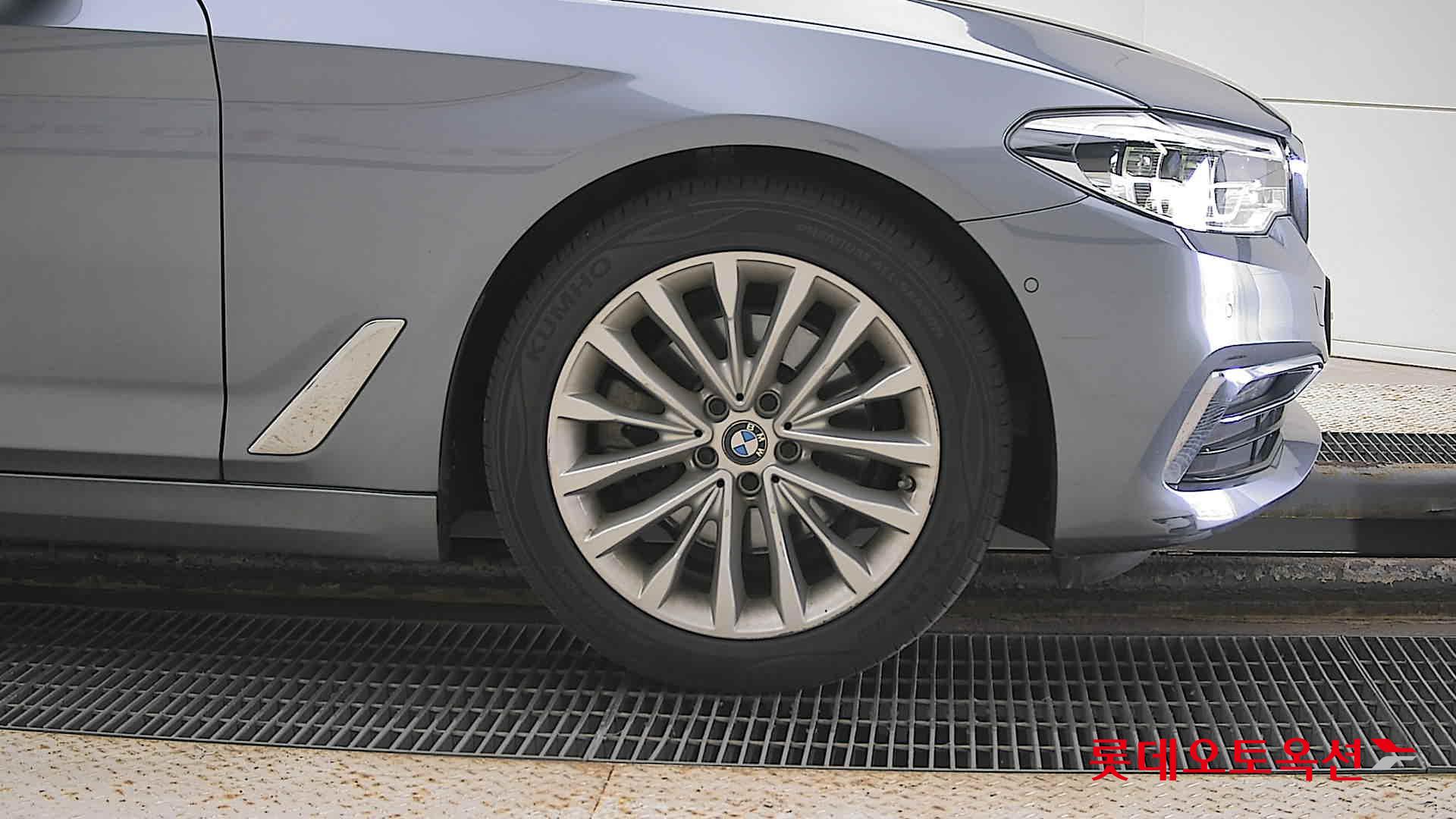 بي ام دبليو 520d الفئة الخامسة