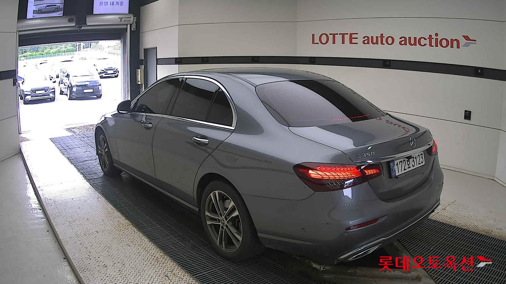 مرسيدس E350