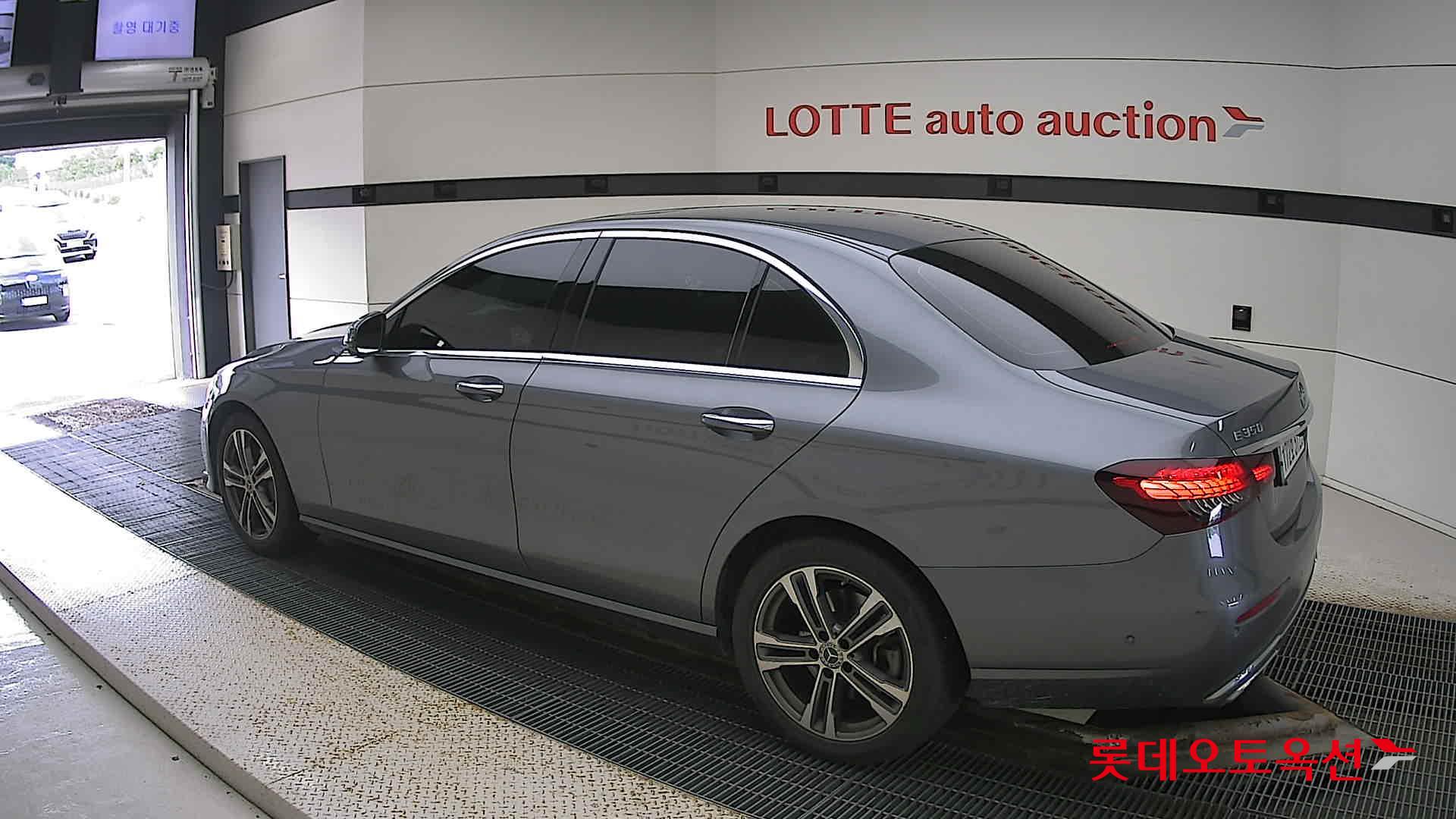 مرسيدس E350