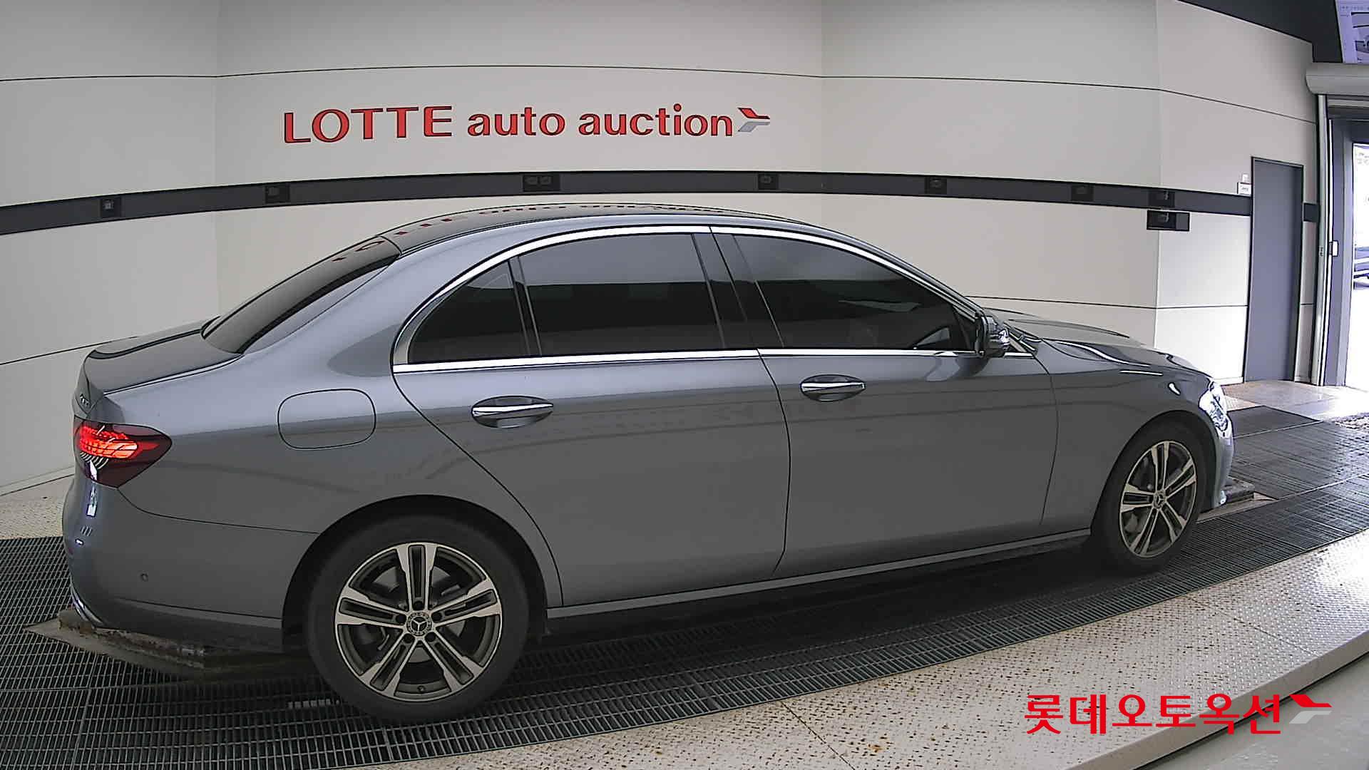مرسيدس E350