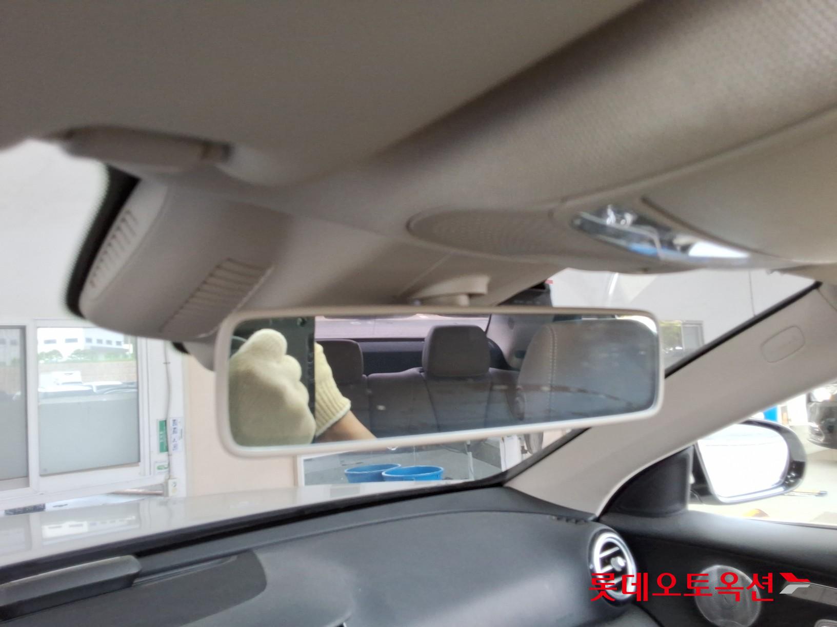 مرسيدس E300