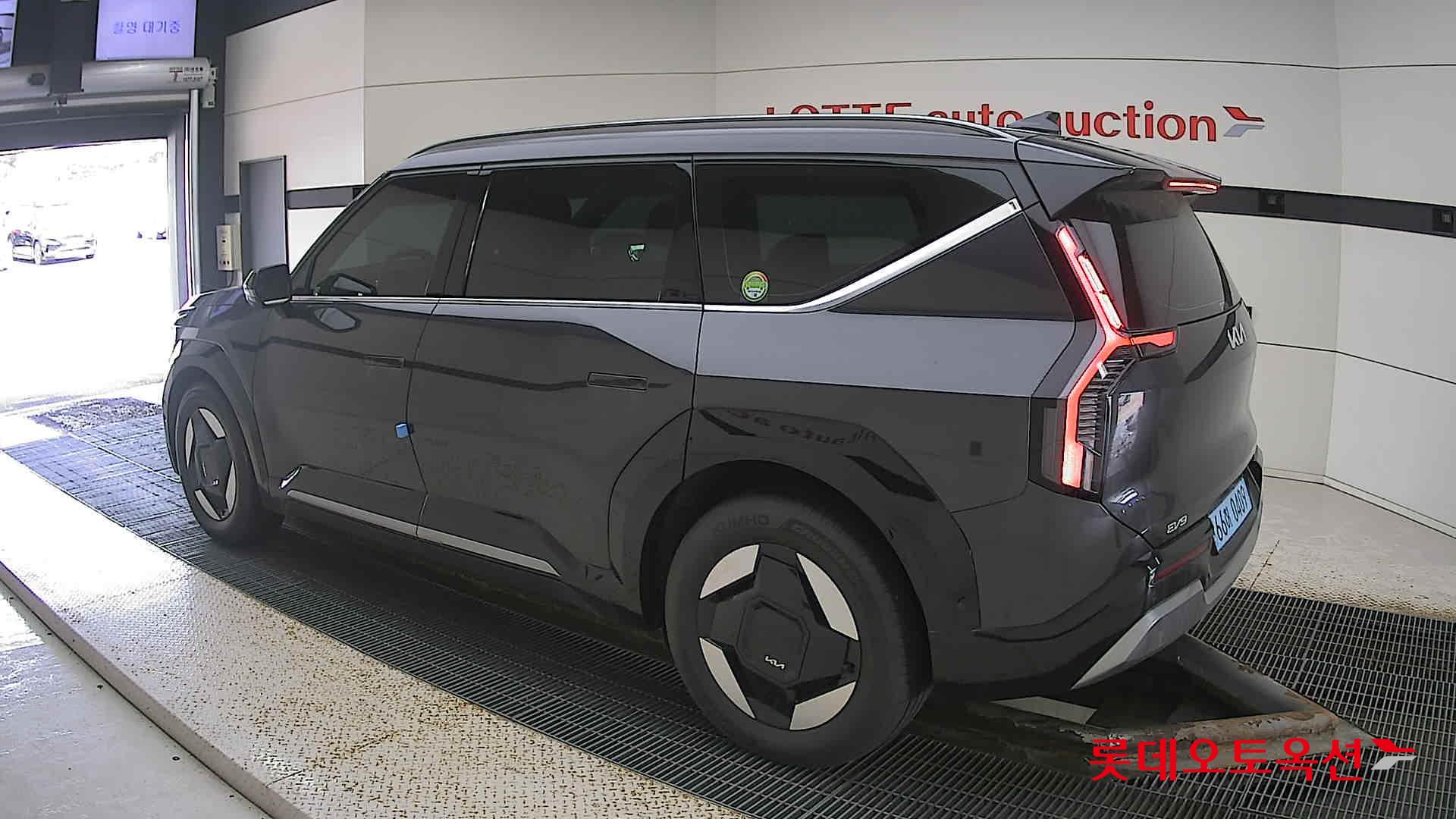 Kia EV9 id 3062791 из Кореи 10