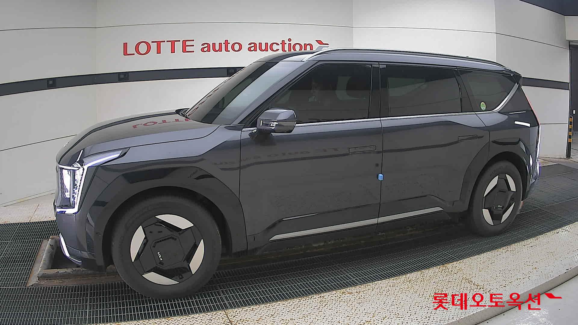 Kia EV9 id 3062791 из Кореи 12