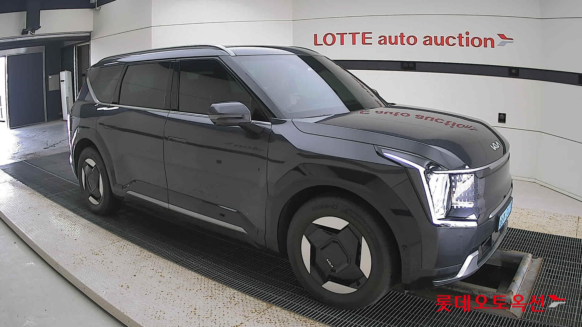 Kia EV9 id 3062791 из Кореи 16