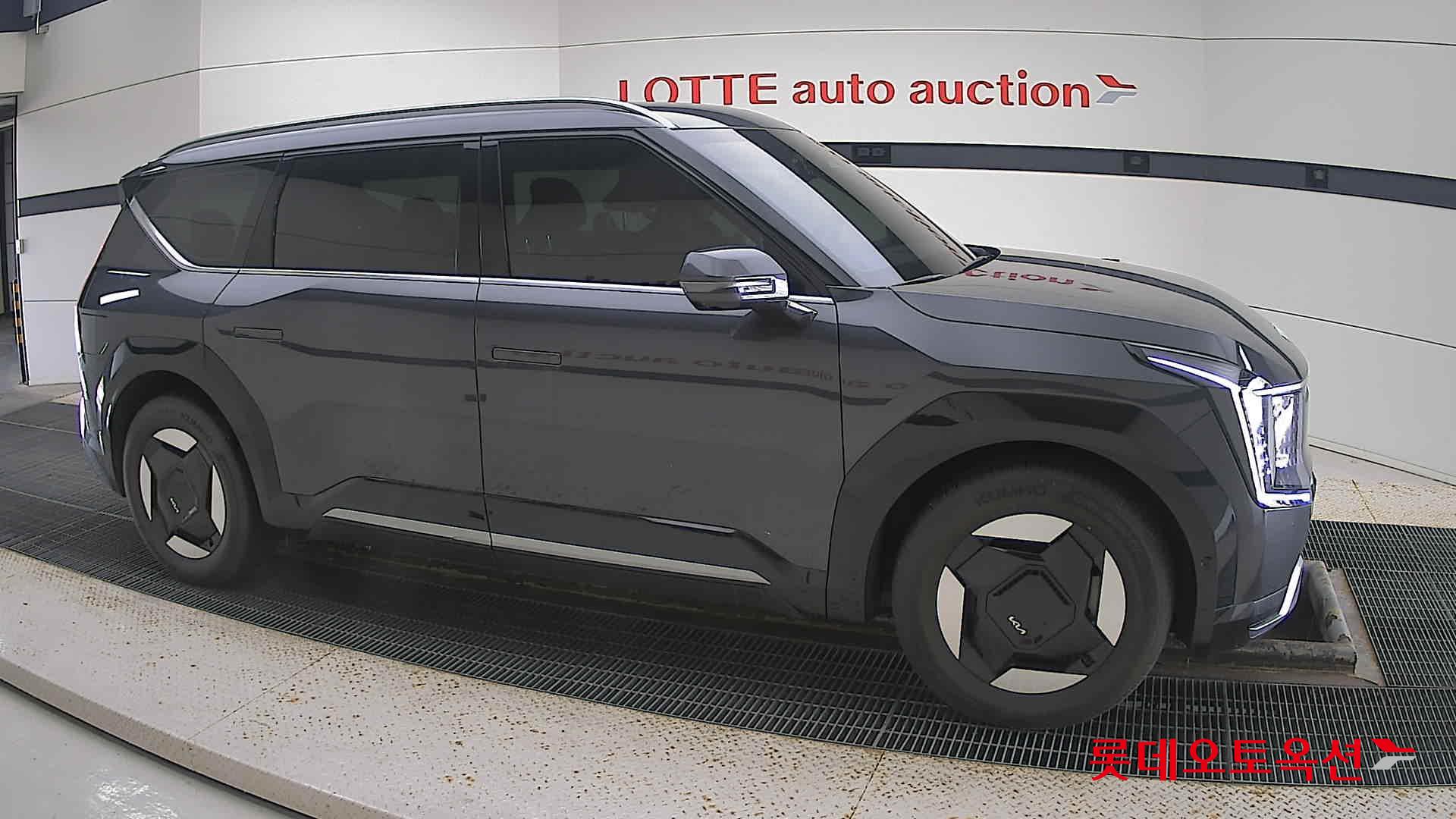 Kia EV9 id 3062791 из Кореи 17