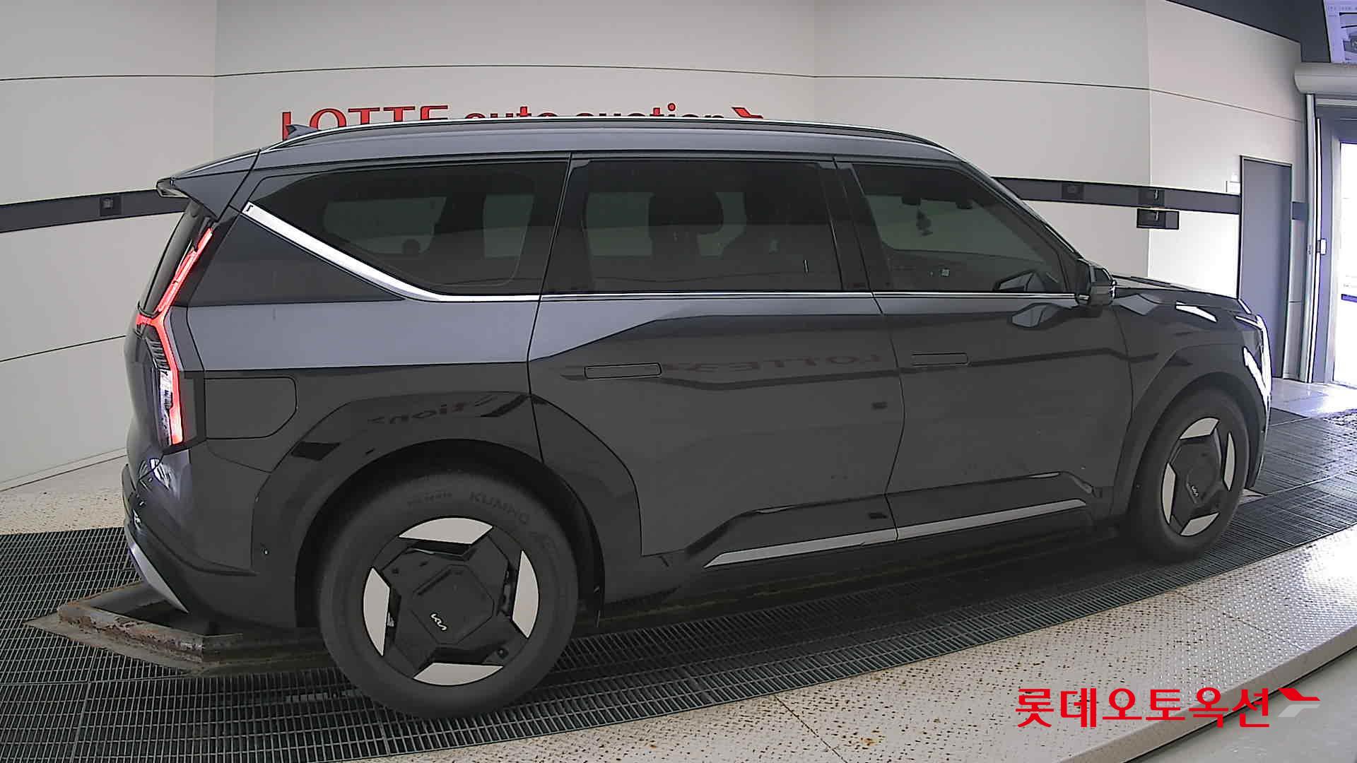 Kia EV9 id 3062791 из Кореи 18