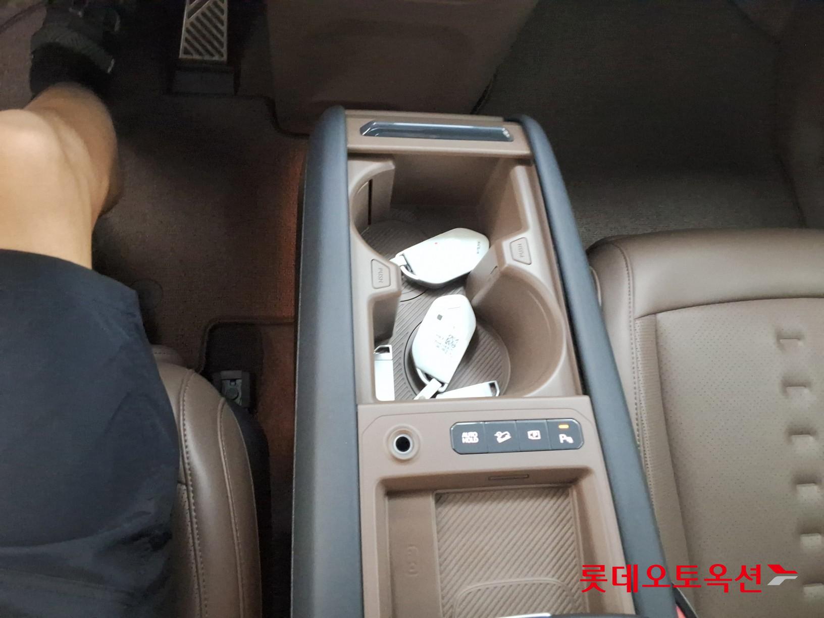 Kia EV9 id 3062791 из Кореи 31