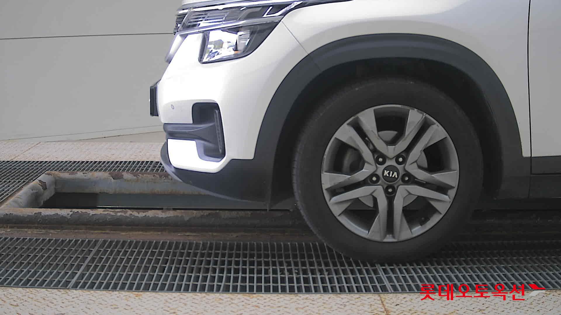 Kia Seltos id 3062778 из Кореи 21