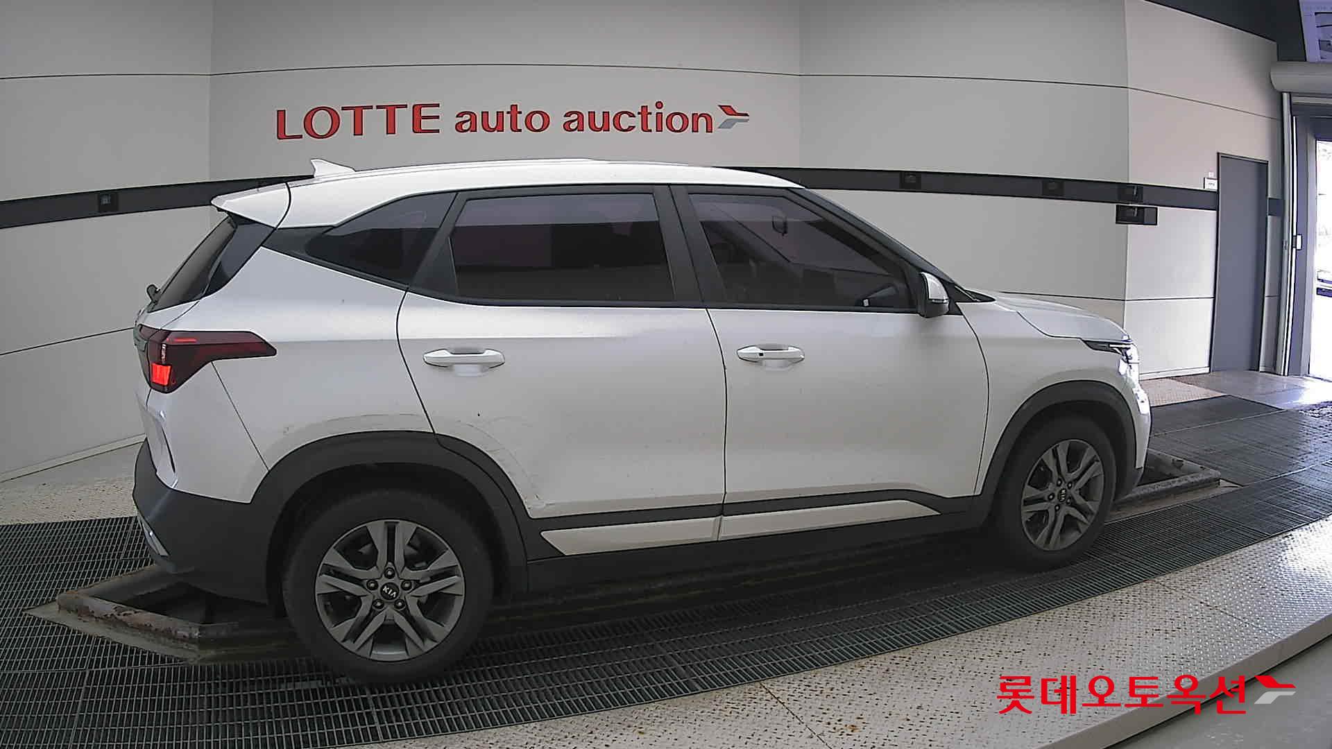 Kia Seltos id 3062782 из Кореи 18