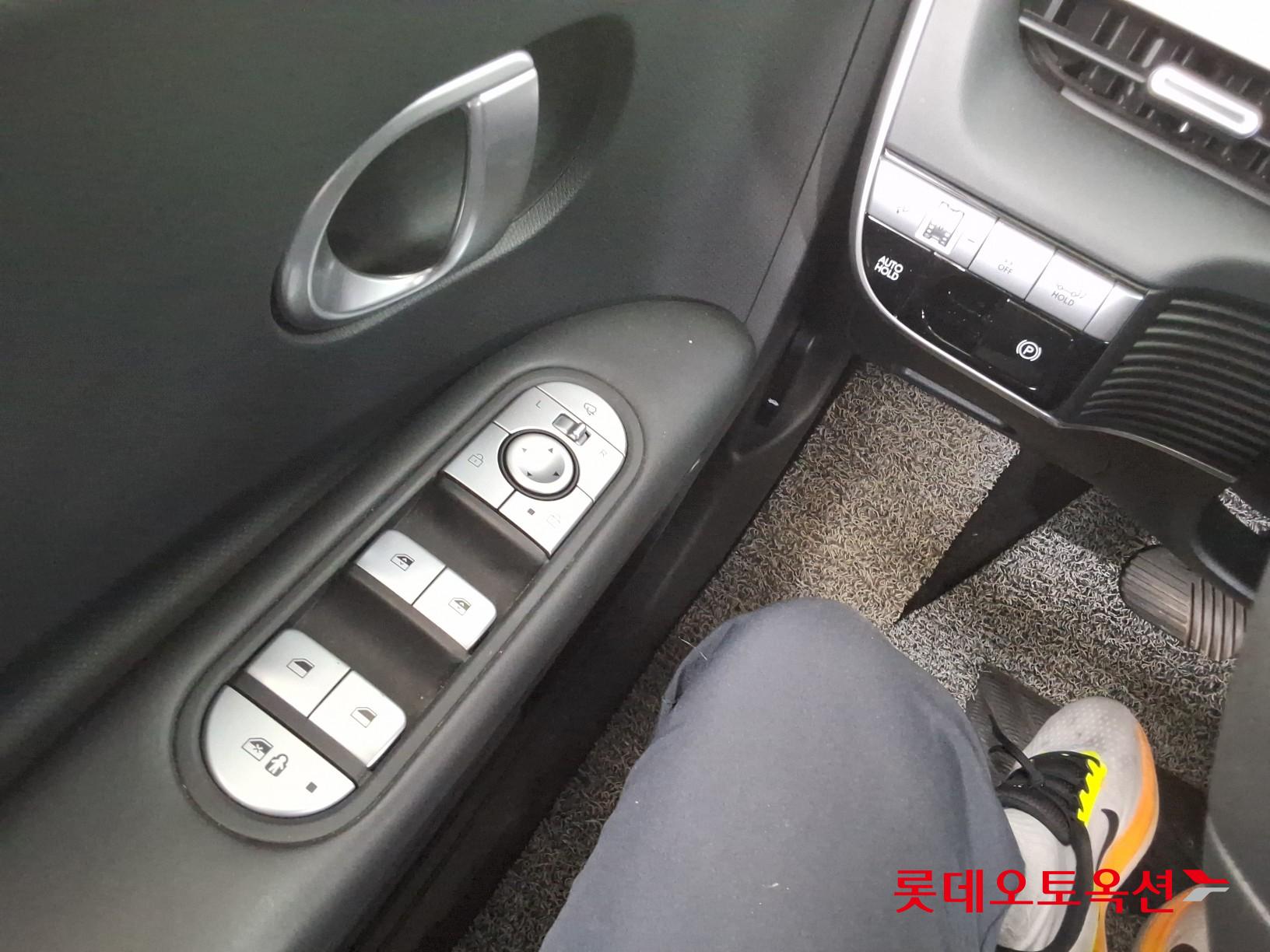 هيونداي - أيونيك - Image 28