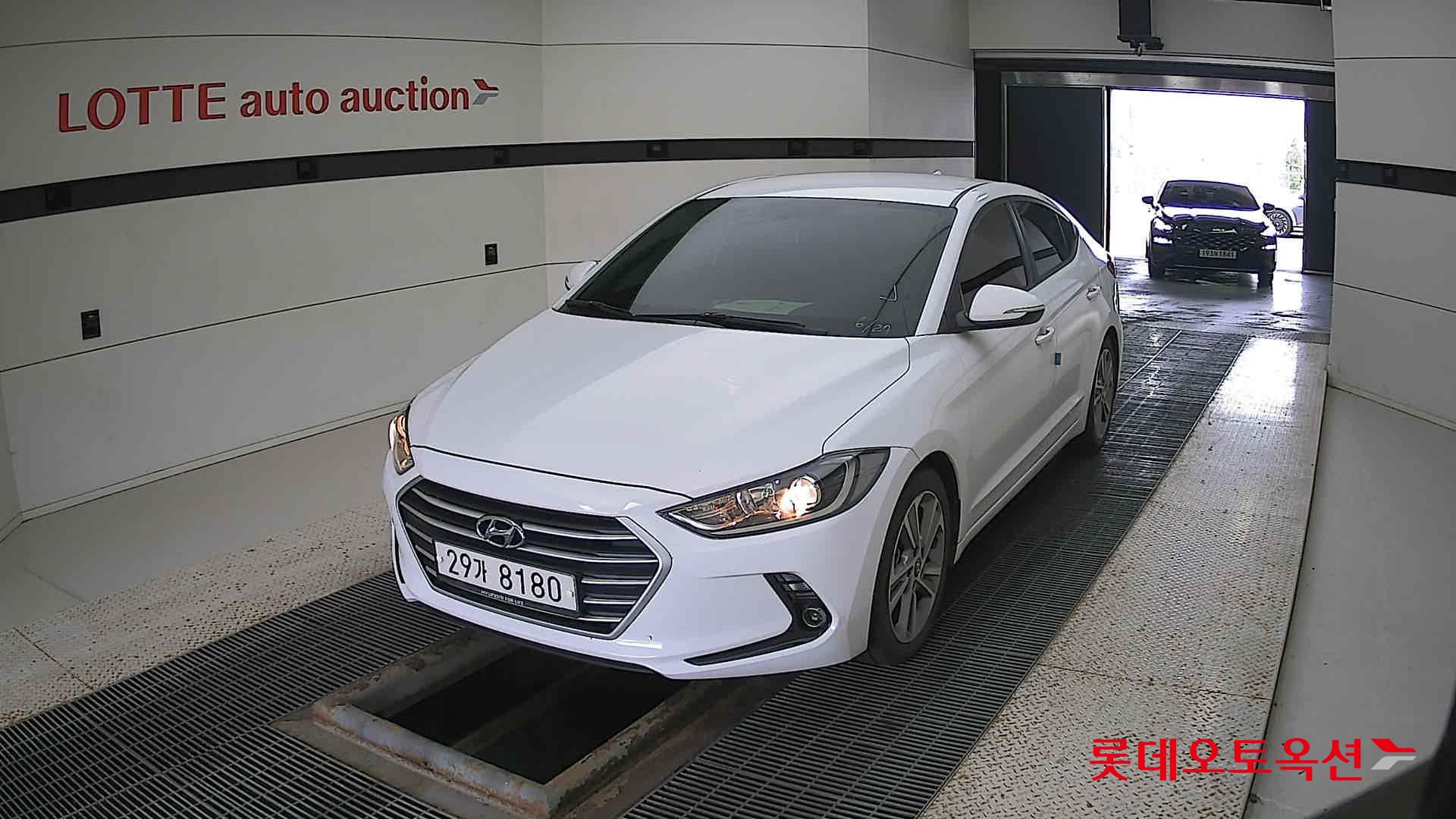 Hyundai Avante id 2909759 из Кореи