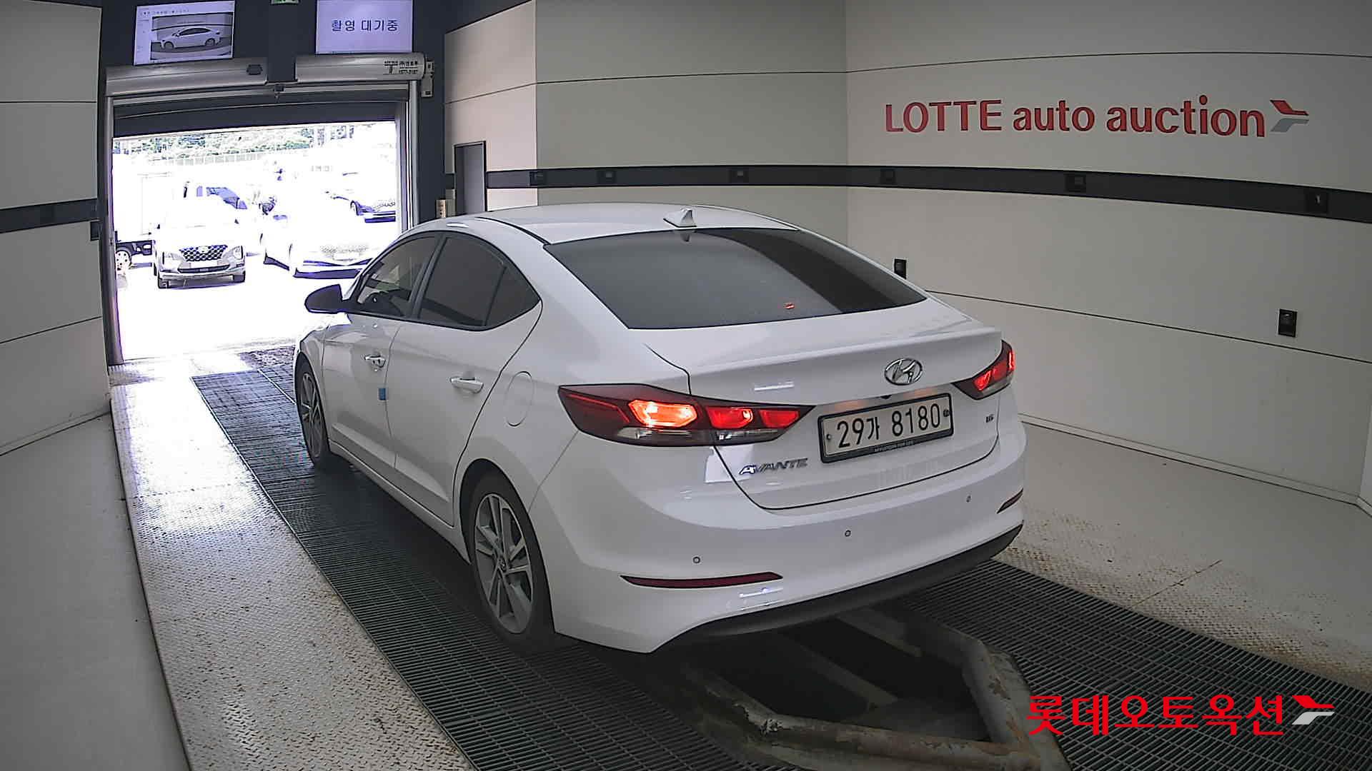 Hyundai Avante id 2909759 из Кореи 9