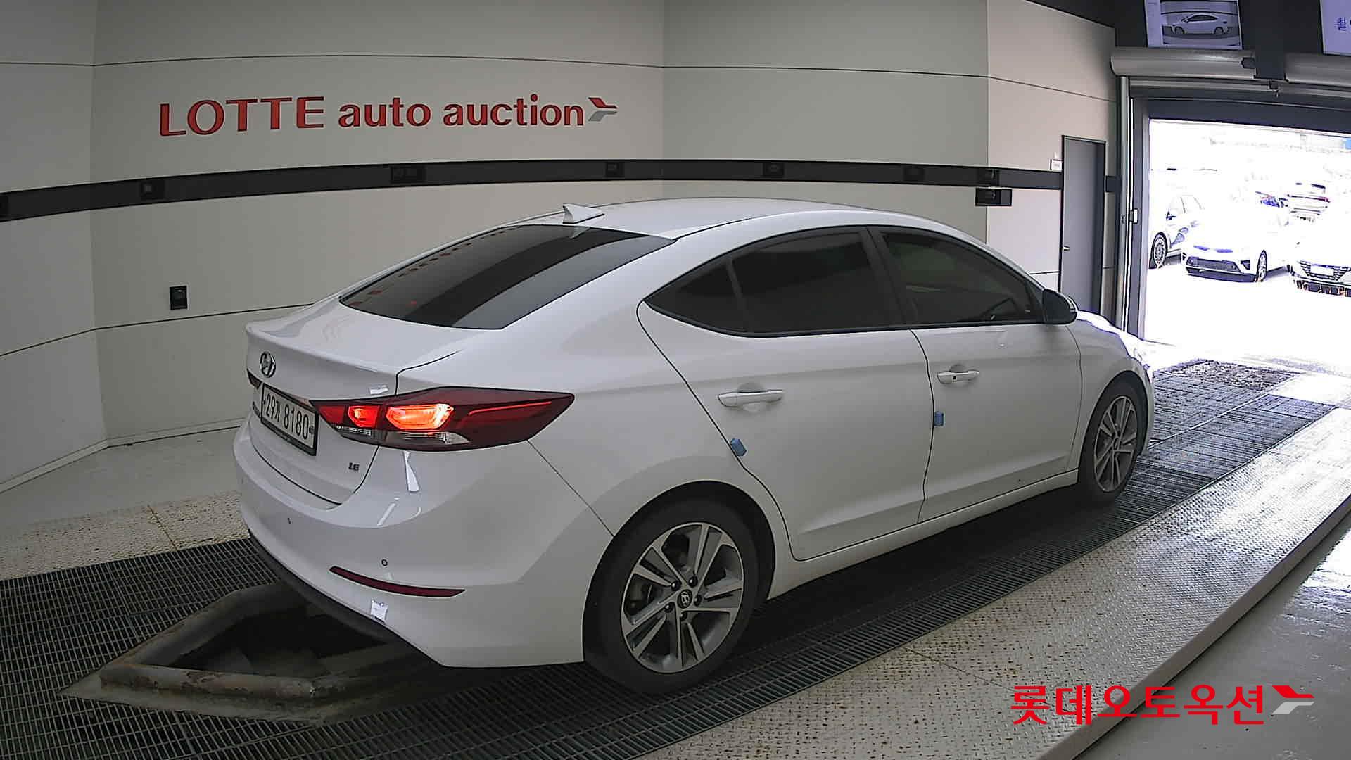 Hyundai Avante id 2909759 из Кореи 19