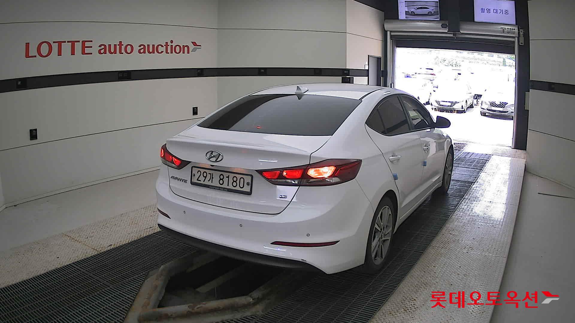 Hyundai Avante id 2909759 из Кореи 20