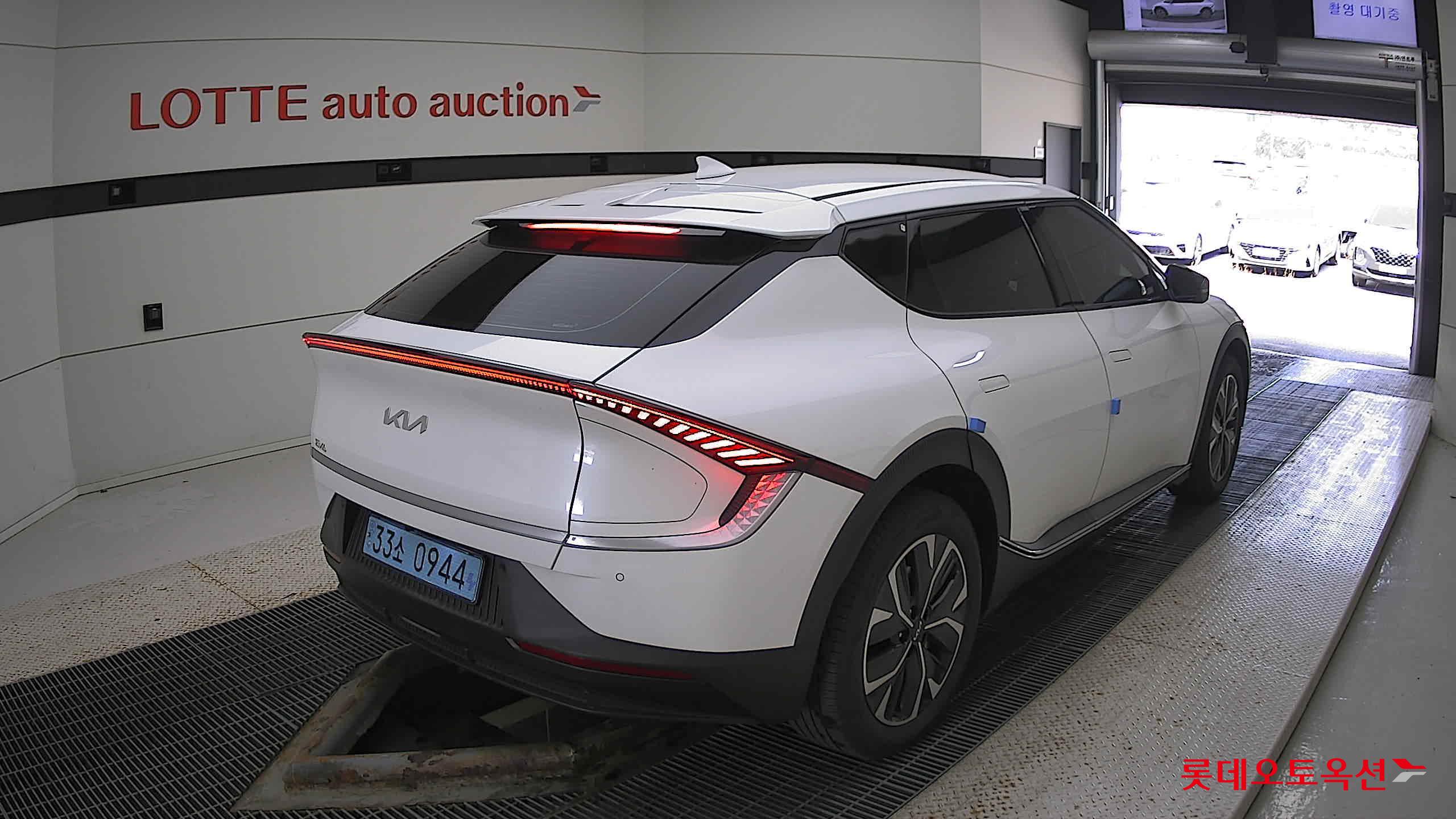 Kia EV6 id 2909793 из Кореи 4