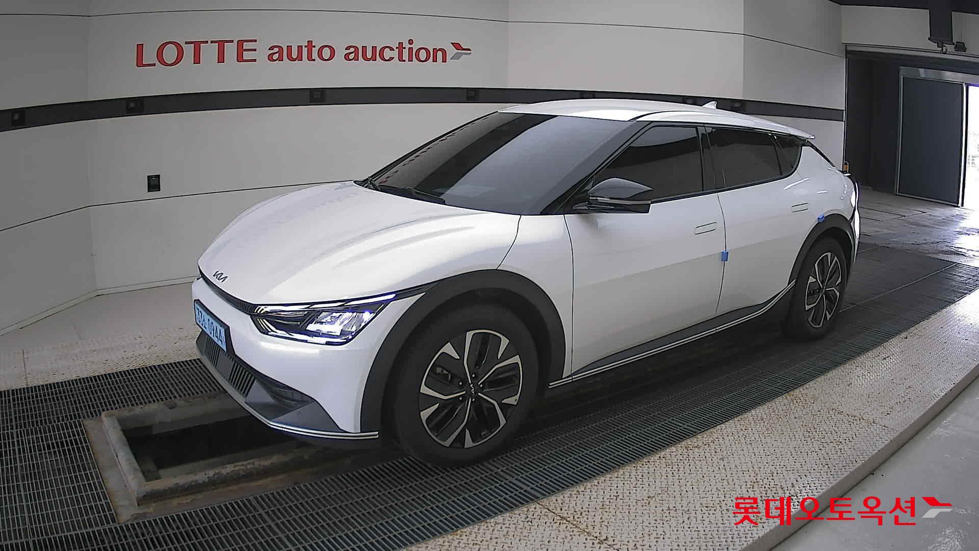 Kia EV6 id 2909793 из Кореи 13