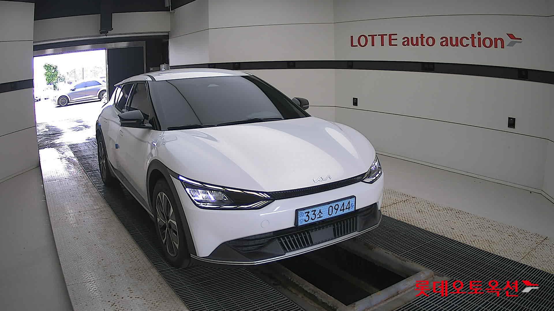 Kia EV6 id 2909793 из Кореи 15