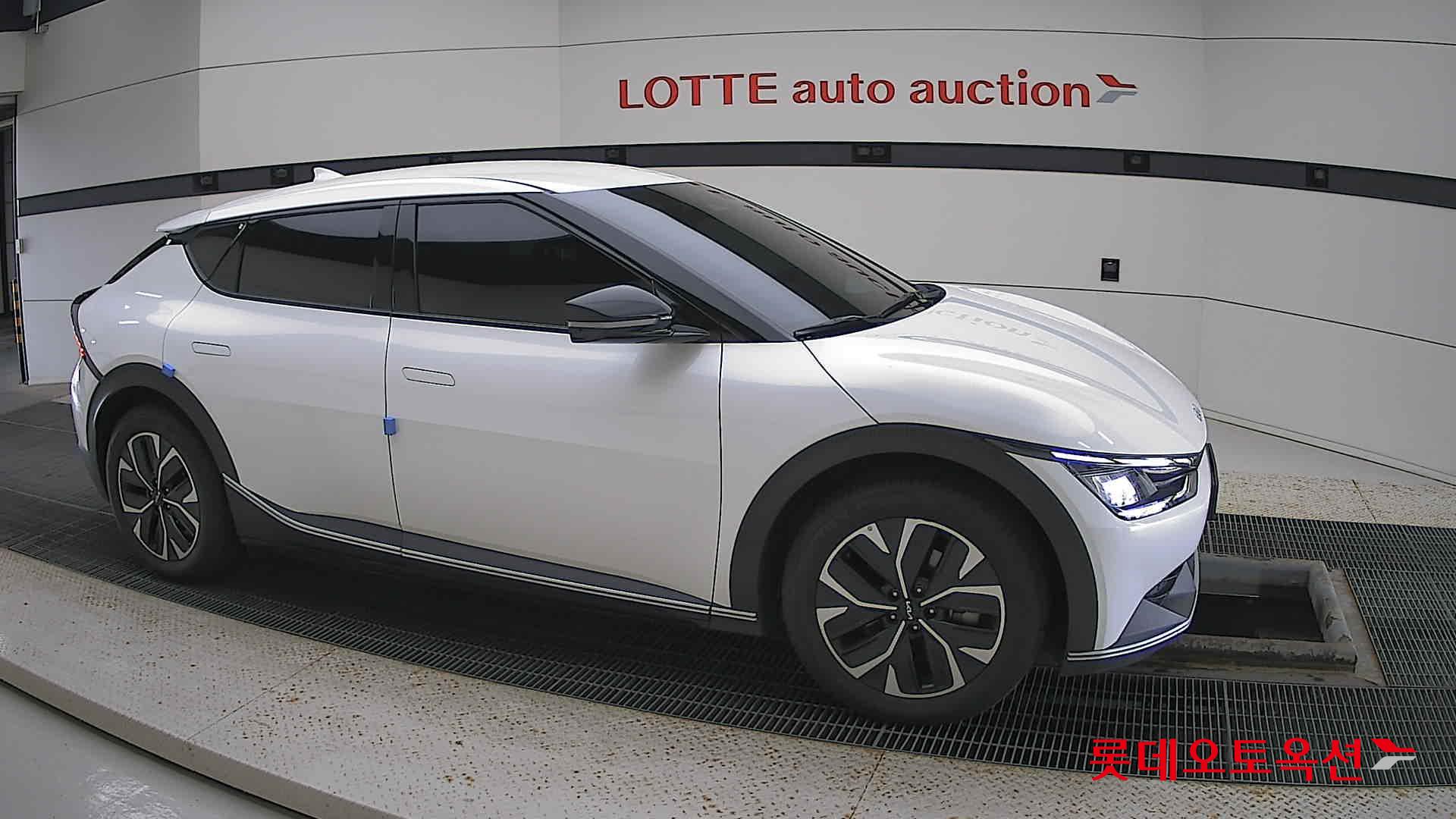 Kia EV6 id 2909793 из Кореи 17