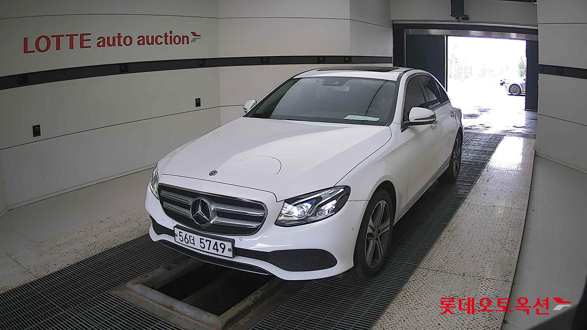مرسيدس E220D