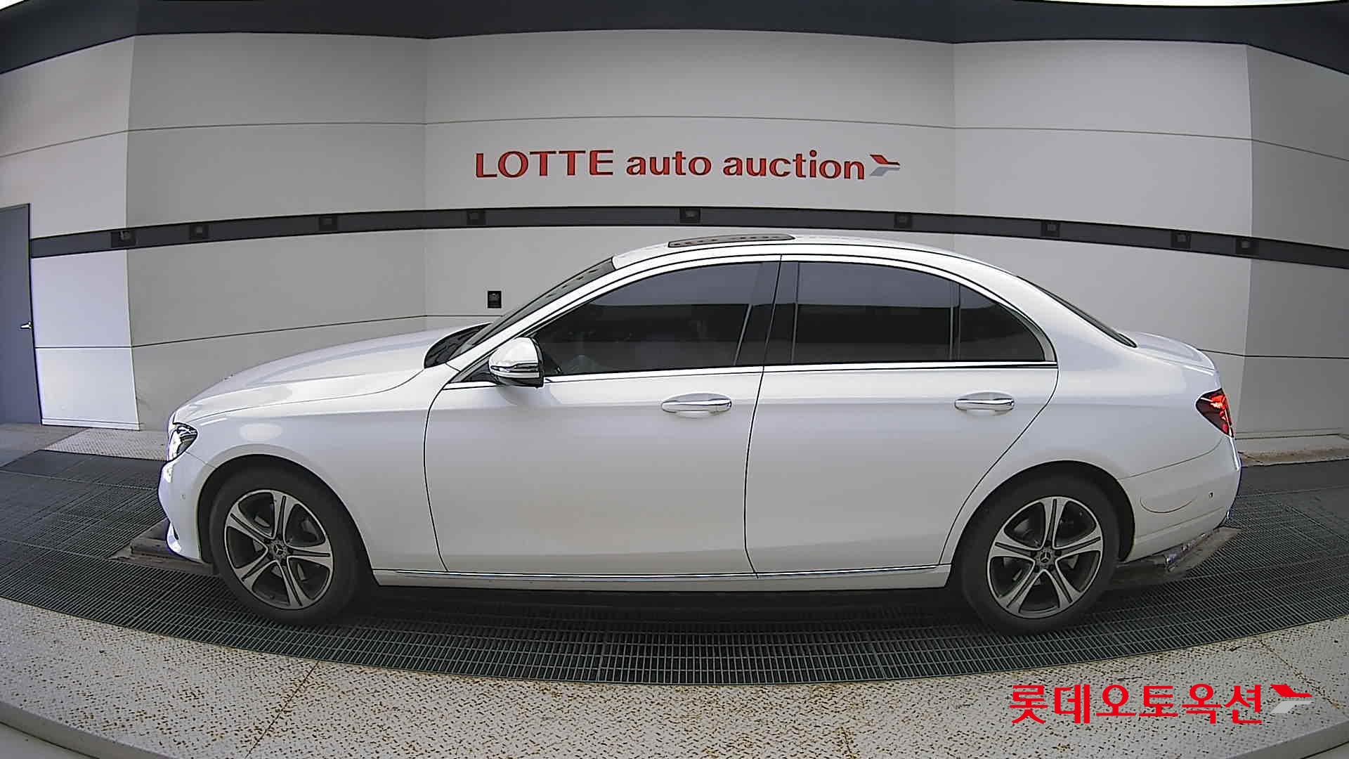 مرسيدس E220D