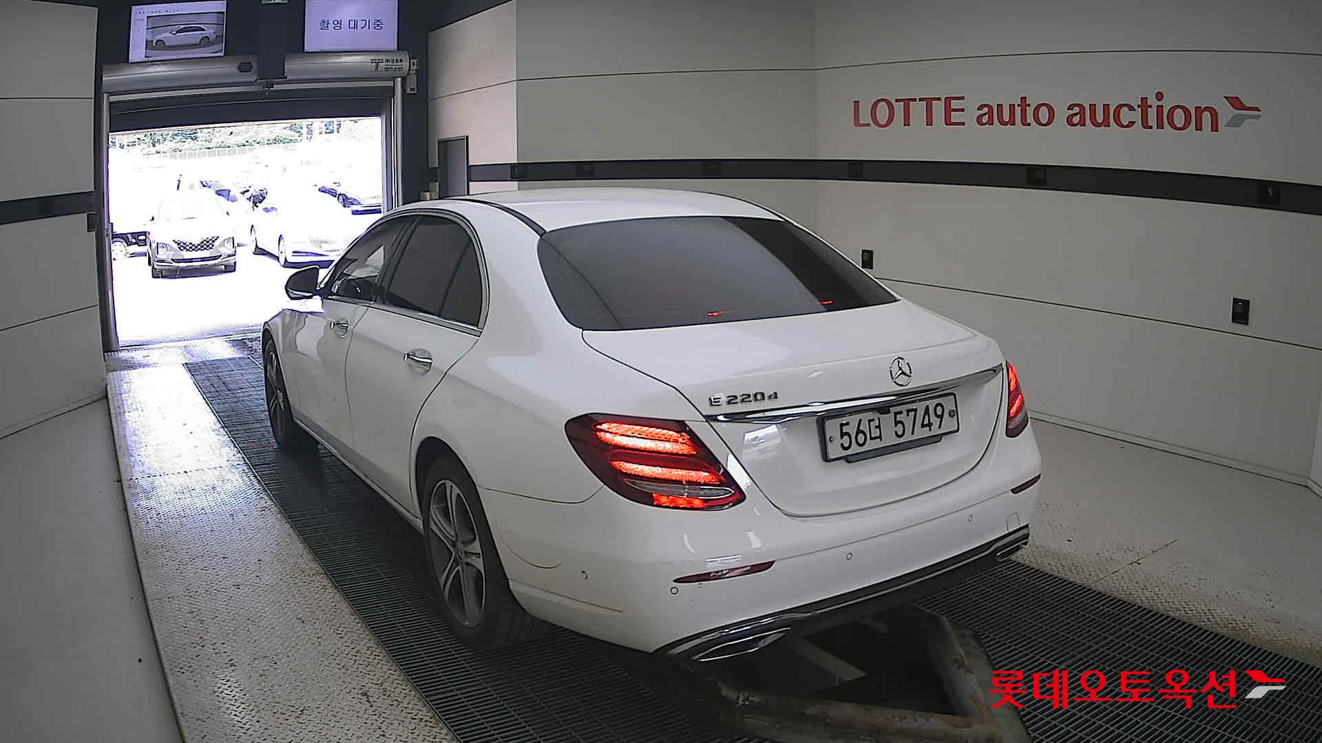 مرسيدس E220D