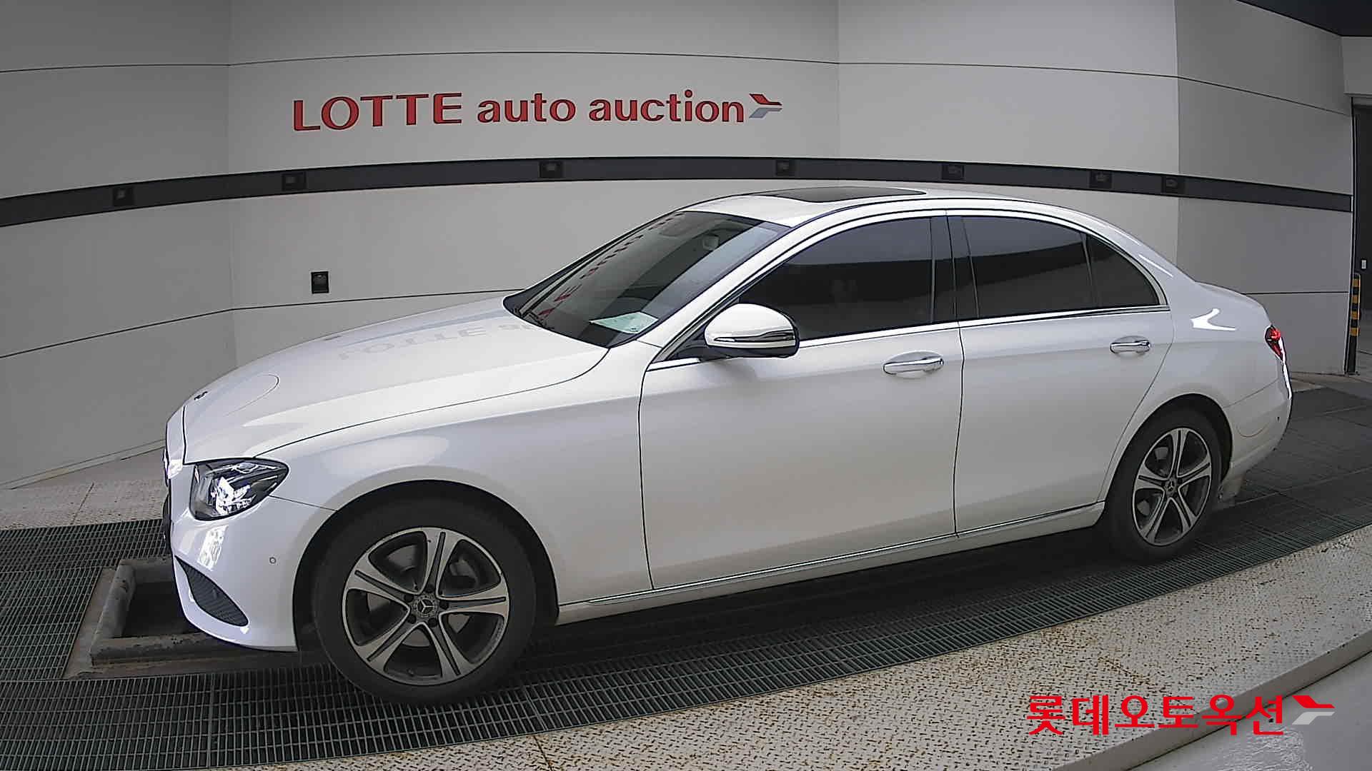 مرسيدس E220D